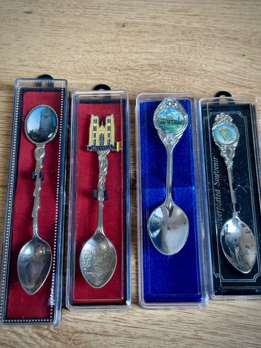 Декоративна сувенирна лъжица
