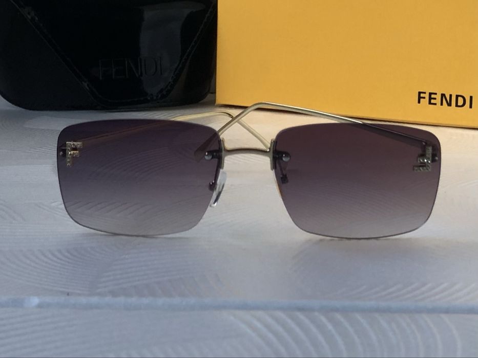 Дамски слънчеви очила правоъгълни 3 цвята кафяви черни сини