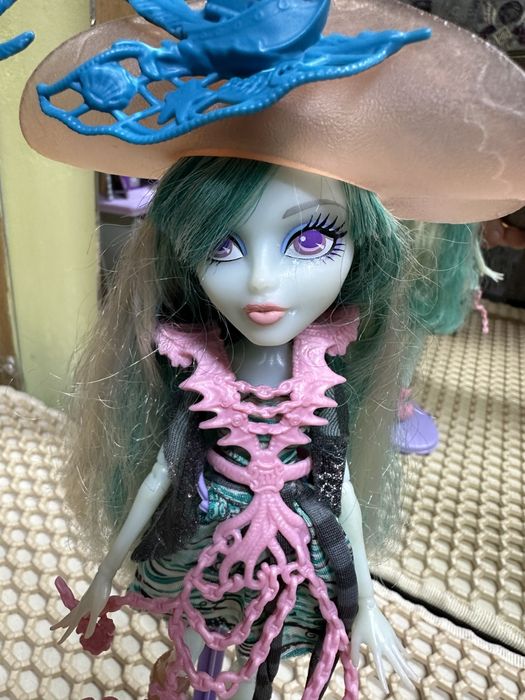 Продам куклу монстр хай!