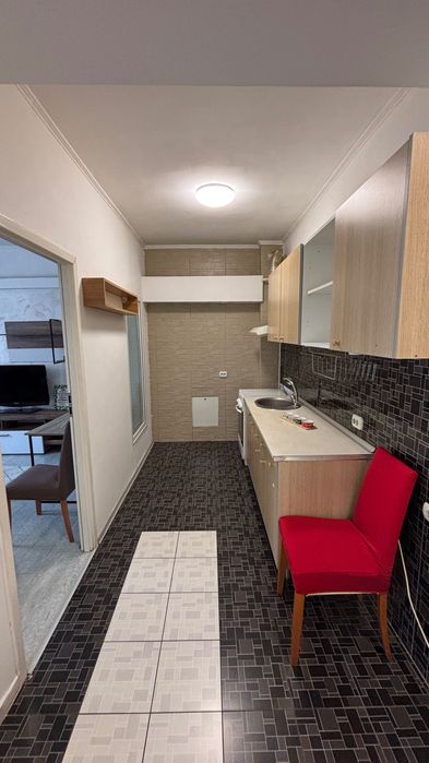 Se închiriază apartament 2 camere DECOMANDAT