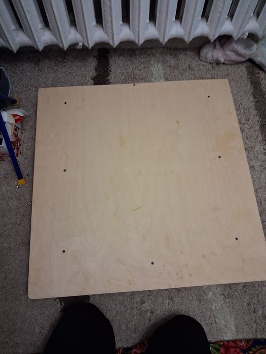 Продам стол жер устел