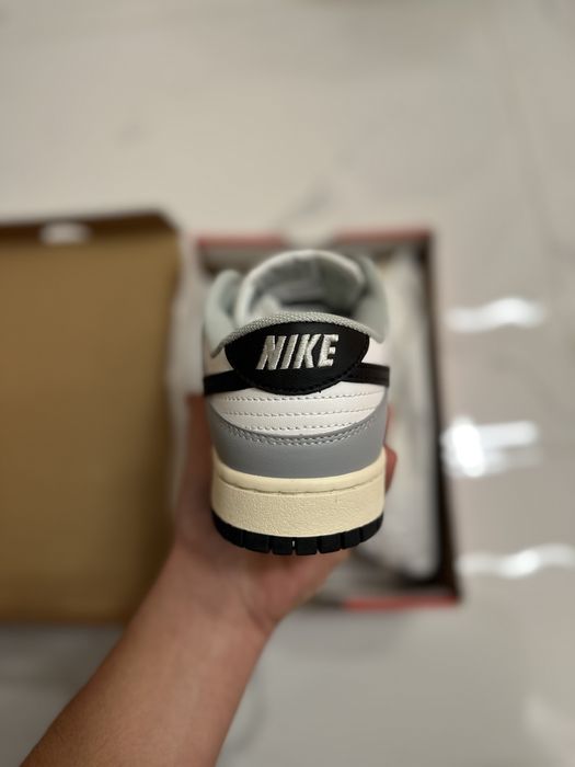 Nike Dunk Low "Light Smoke Grey"
