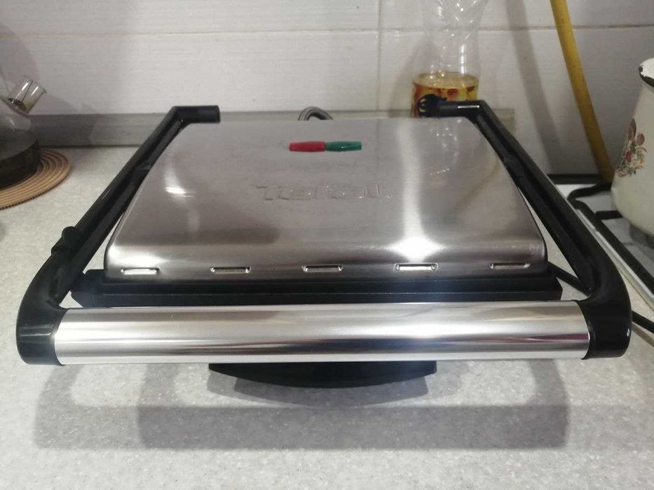 Электрогриль Tefal Inicio 2 GC241D38