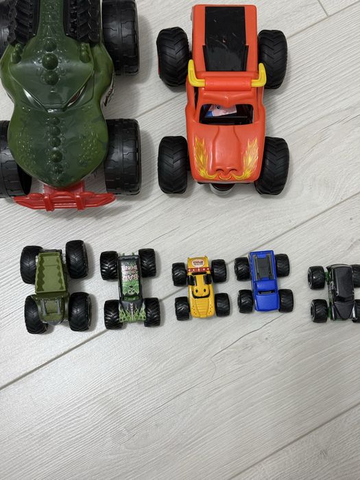 Игрушка машинка техники