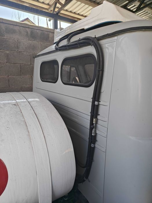 Молоковоз - рефрижератор с CIP-мойкой