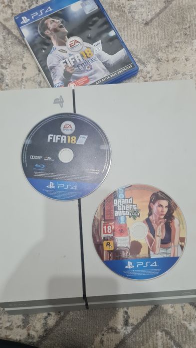 PlayStation 4 Fat