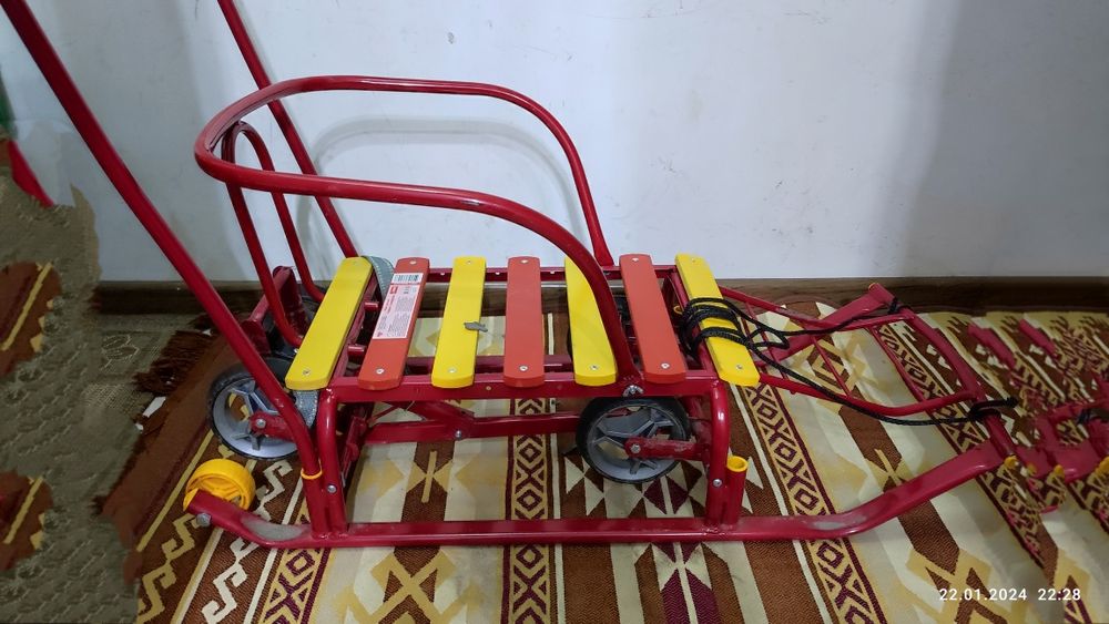 Санки на колесах