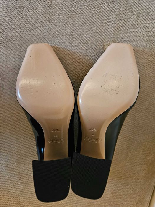 Bally обувки от естествен лак нови номер 37