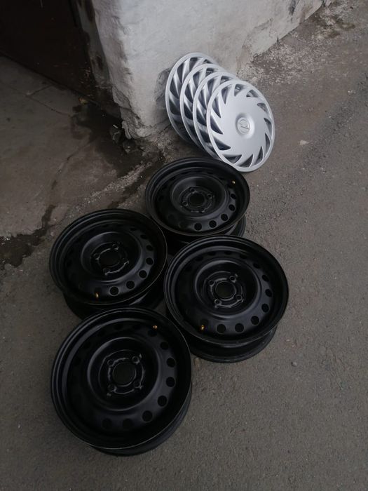 Продам диски автомобильные.