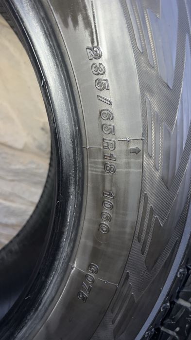 Шины зимние Yokohamo