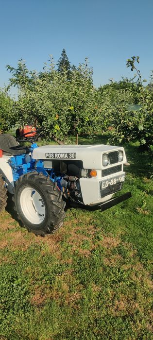 Vand tractoraș Pgs
