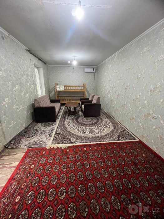 Сдаётся 5 комнатный дом, 20 соток земли. в Халкабаде