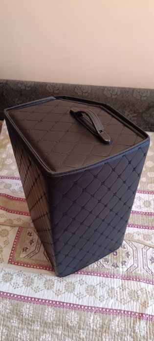 Продам полу мягкии контейнер.