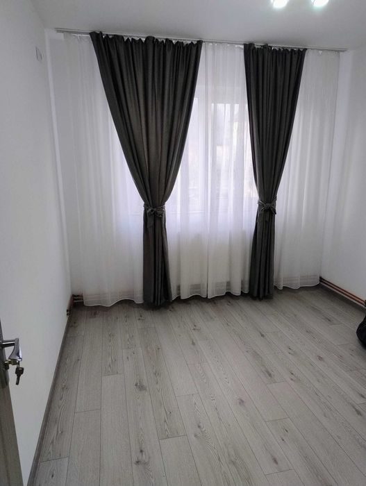 Apartament 2 camere decomandat centrala proprie(trifazic)