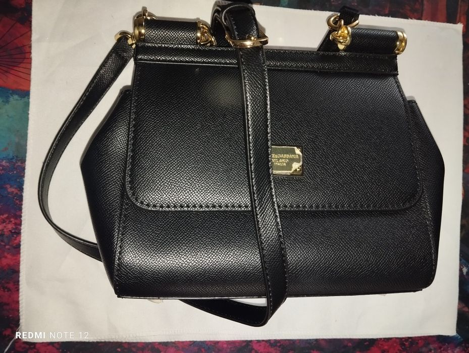 Продам сумочку женскую