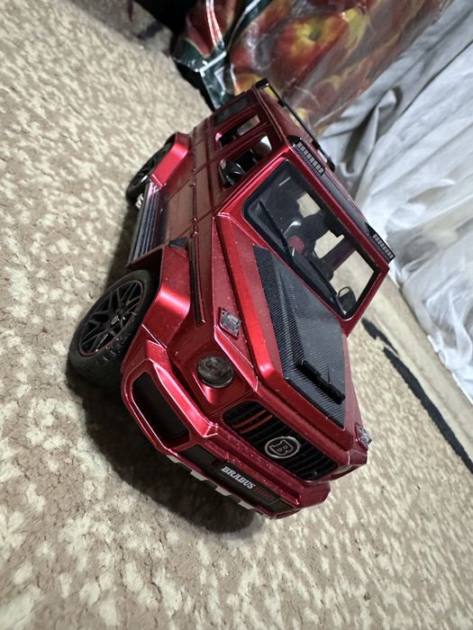 коллекционная металлическая модель автомобиля Mercedes-Benz Brabus