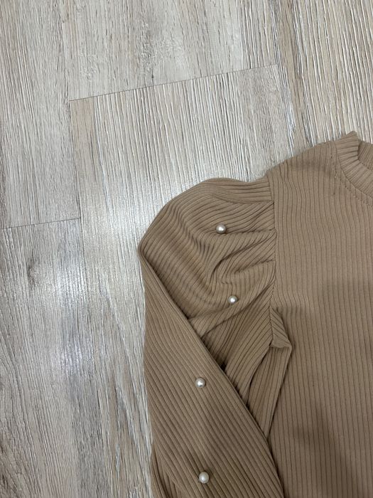 Нарядная кофточка для девочки