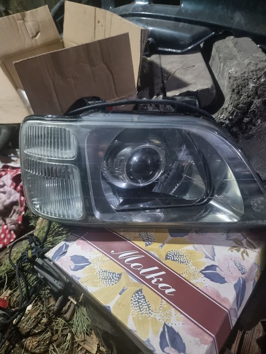 Фары на хнда црв