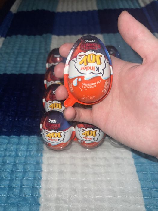 Kinder Joy Stranger Things