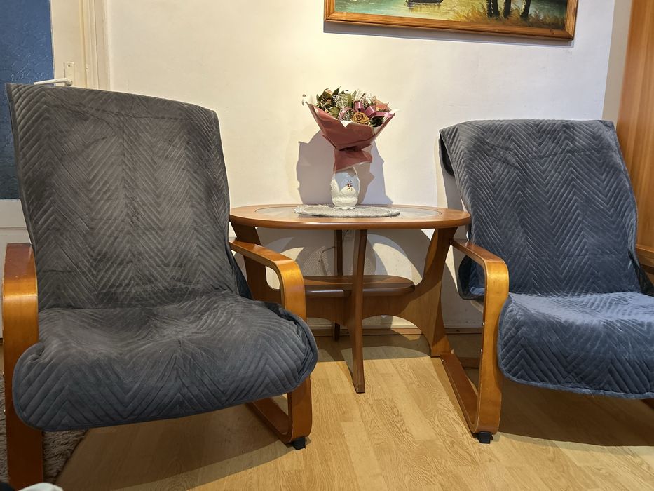 Vând 2 fotolii în stare buna