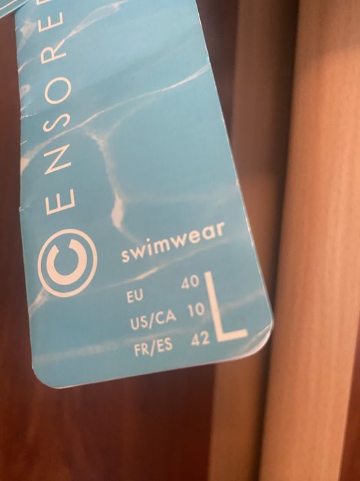 Bustiera, sutien costum de baie - surf