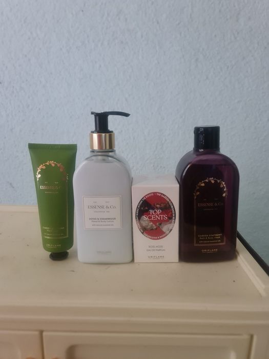 Top Scents Rose Mode & Top Scents Neon Oud