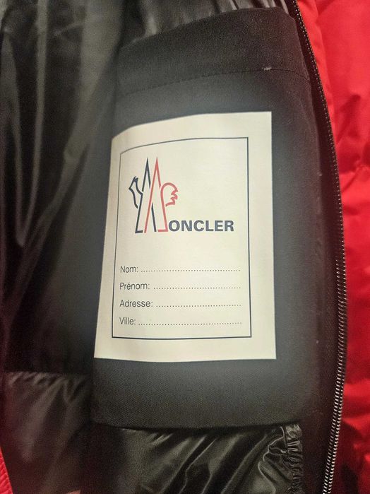 Geaca Moncler 14 ani