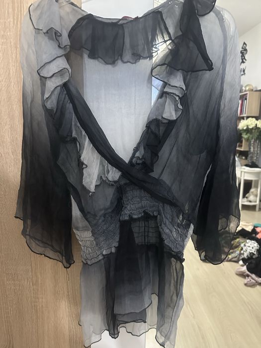 Елегантни блузи за стилна визия