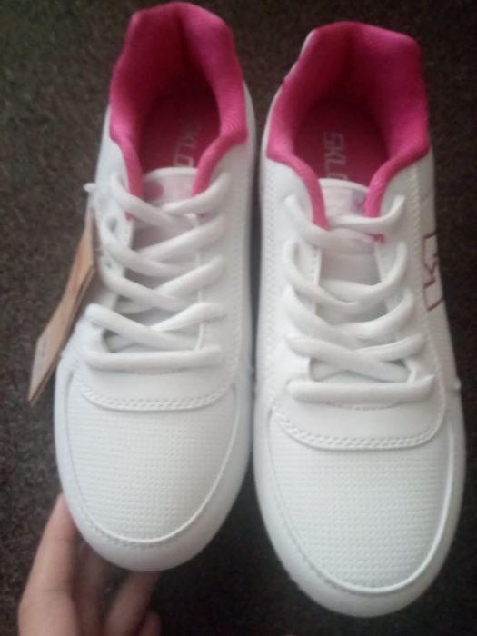 Кроссовки для девочек размер 37-38