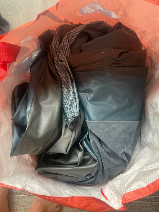 Saltea gonflabila de camping (de 2 persoane) + perne + pompa