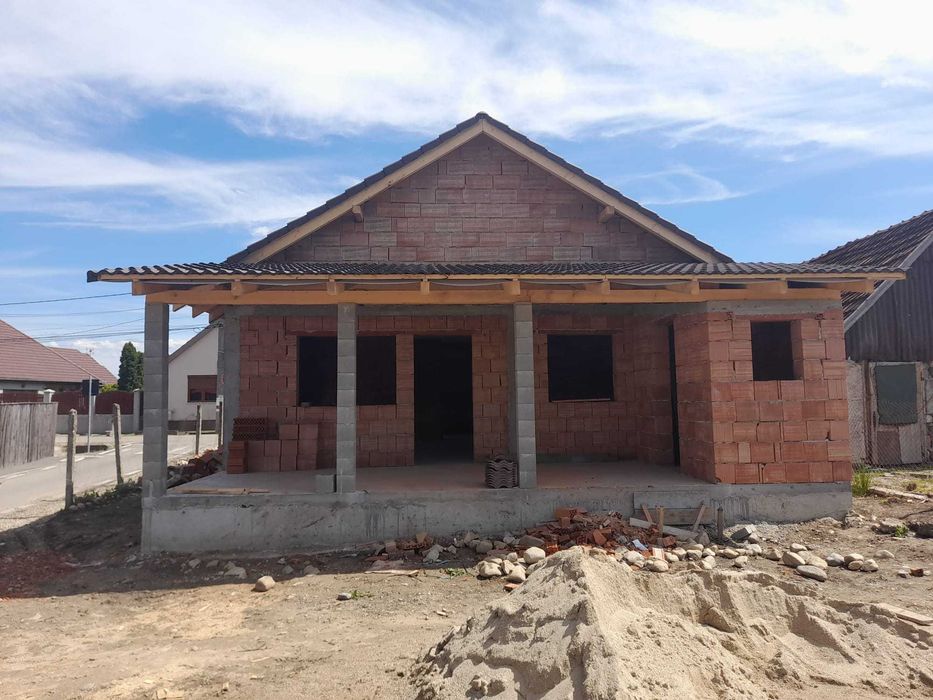 Casa in Rosu Biharia