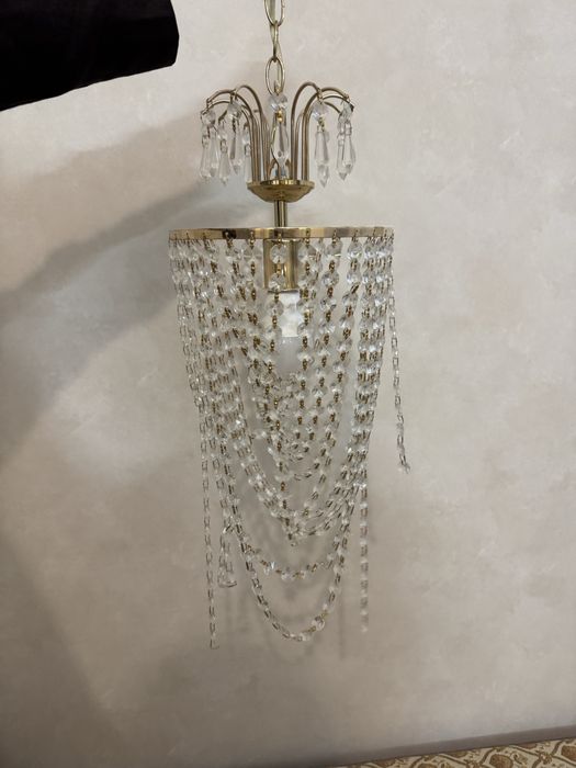 Продам люстры буу