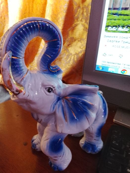 Статуэтка слон большой