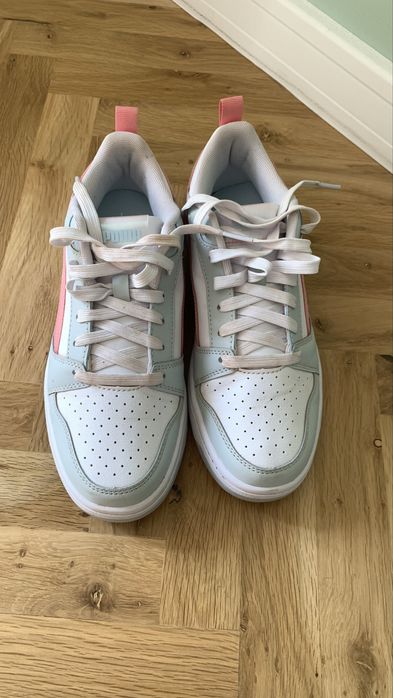Обувки Puma спортни