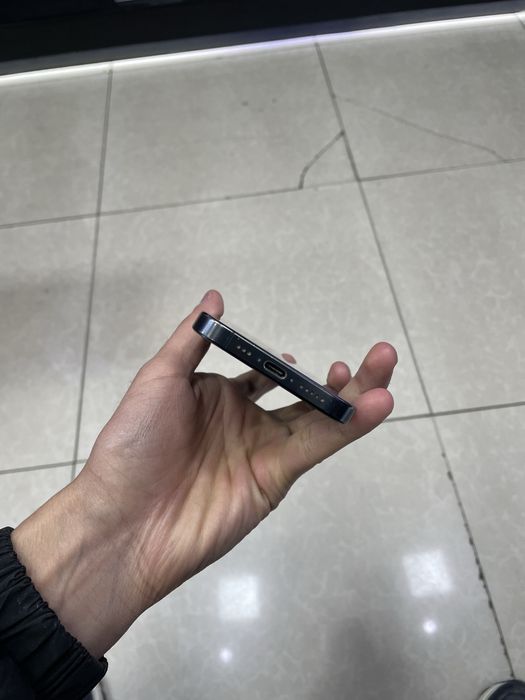 Iphone 15 pro blue 256