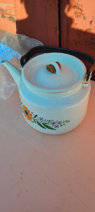 Чайник эмалированный