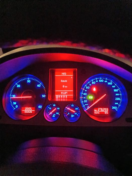 Vând Volkswagen Passat 2.0 TDI automat