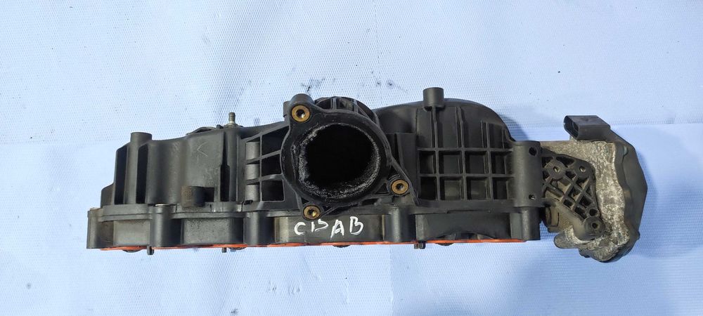 Galerie admisie cu clapeta volkswagen vw tiguan 2.0 tdi CBAB 03L129086