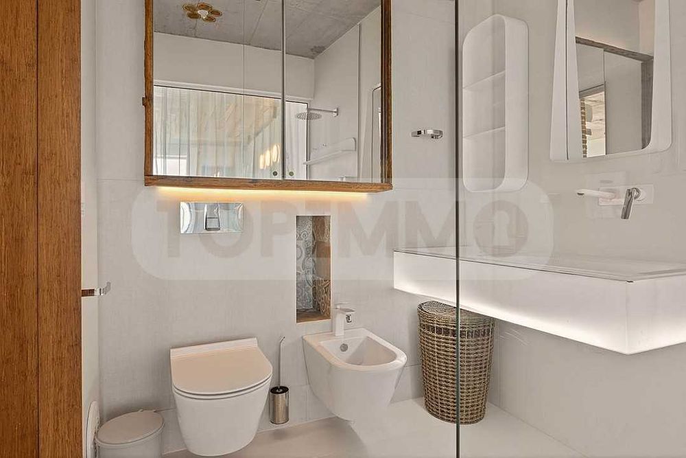 Дава се под наем Двустаен апартамент в Варна, Бриз - 60 кв.м за 1097.01 € - Снимка #15