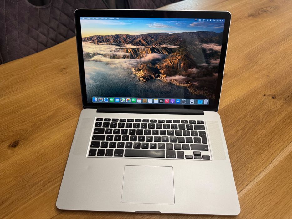 Apple A1398 15-inch MacBook Pro MGXA2N/A Лаптоп