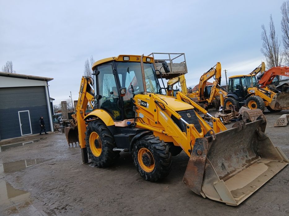 Vand buldoexcavator jcb 3cx