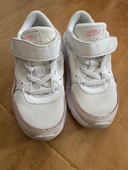 Маратонки Nike air max