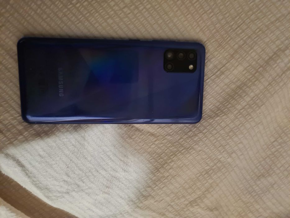 Телефон Samsung A31