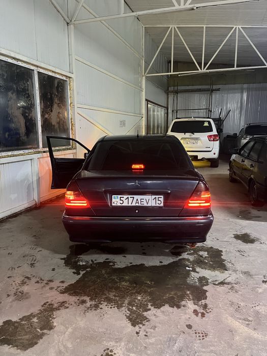 Мерседес C180 W202 рестайлинг