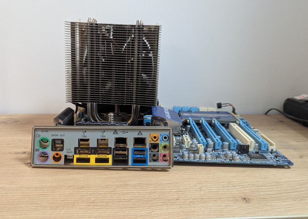 Kit retro intel i7 960 LGA 1366 Noctua Gigabyte  Bundle