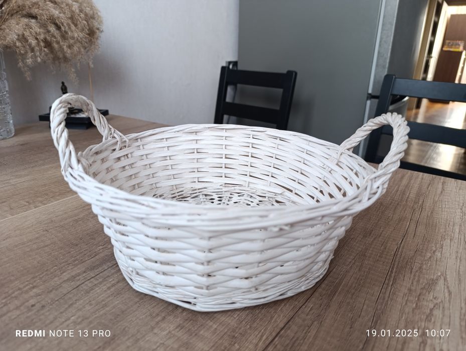 Плетенная корзина