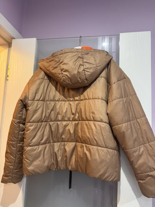 Оригинално дамско яке Nike