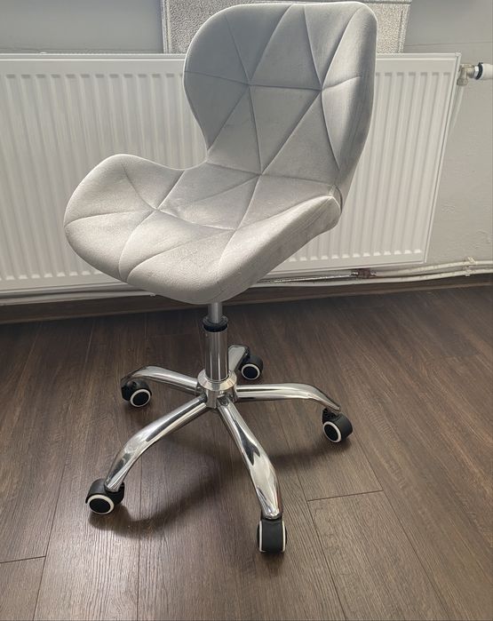 Ученически стол, малко използван