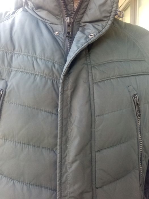 Пуховик зимний, гусиный пух, тёплая.