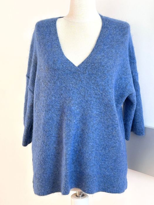 Цветен голям хубав шал